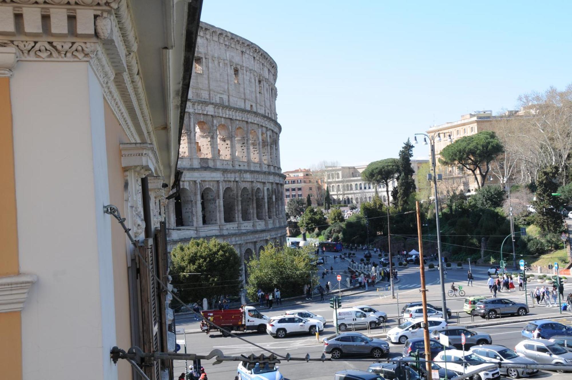 A Casa Di Lu, Al Colosseo - Guest House Roma Exterior foto